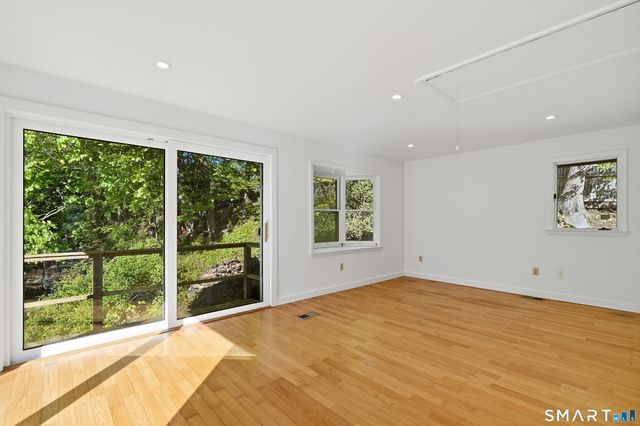 12 Jacob Street, Norwalk, CT 06853