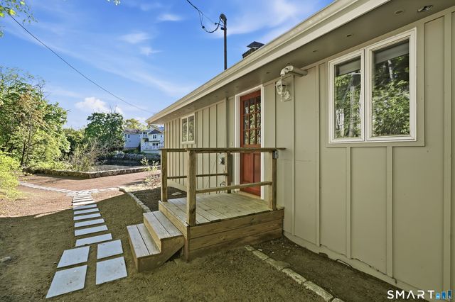12 Jacob Street, Norwalk, CT 06853