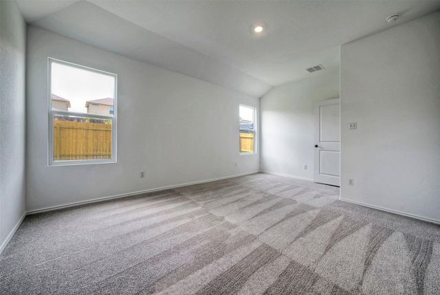 108 Montego ST, Hutto, TX 78634