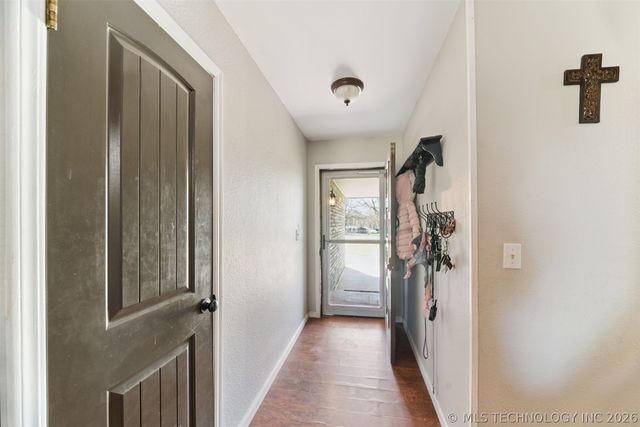 10277 E 2nd Street, Claremore, OK 74019