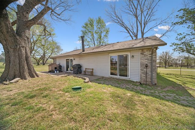 10277 E 2nd Street, Claremore, OK 74019
