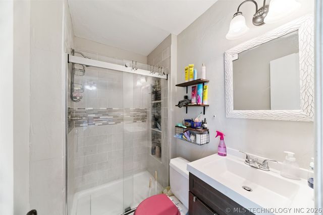 10277 E 2nd Street, Claremore, OK 74019