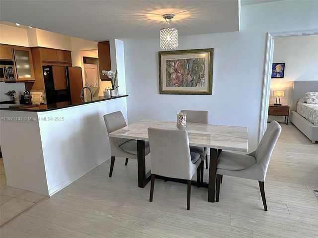 2080 S OCEAN DRIVE LPH06, Hallandale Beach, FL 33009