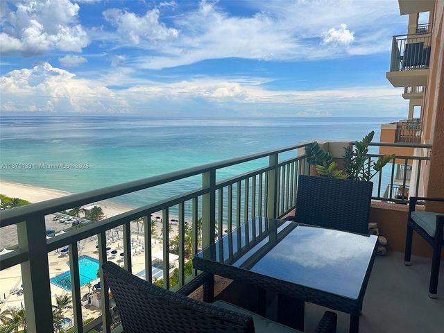 2080 S OCEAN DRIVE LPH06, Hallandale Beach, FL 33009