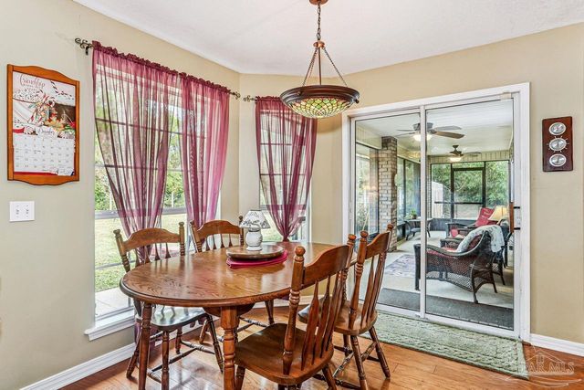 1638 Monet Dr, Gulf Breeze, FL 32563