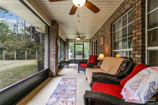 1638 Monet Dr, Gulf Breeze, FL 32563