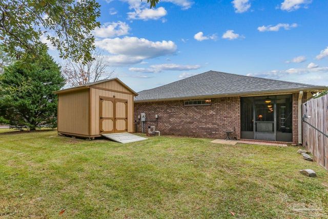 1638 Monet Dr, Gulf Breeze, FL 32563