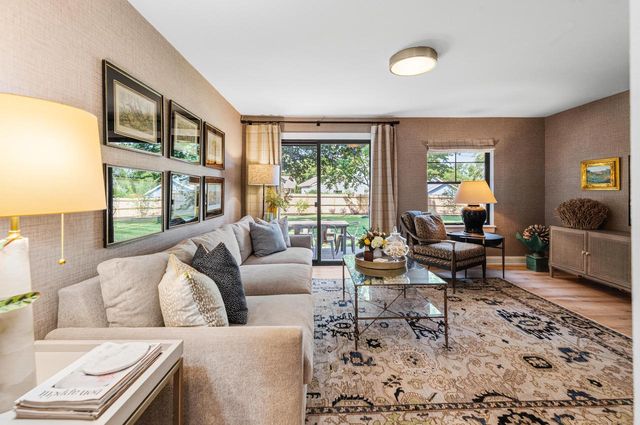 7137 N Santa Monica BOULEVARD, Fox Point, WI 53217