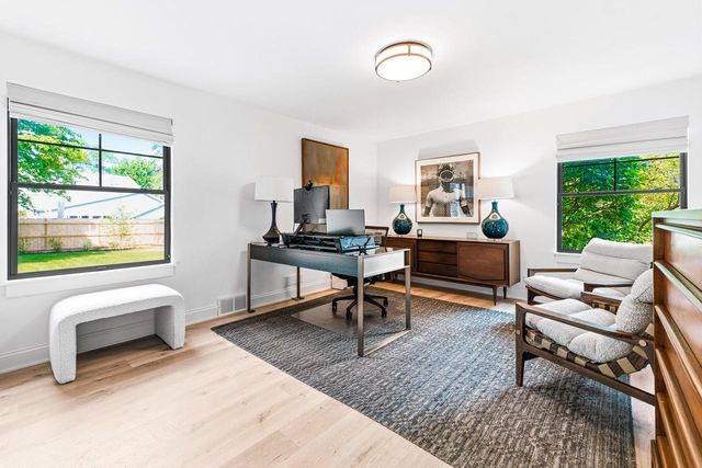 7137 N Santa Monica BOULEVARD, Fox Point, WI 53217