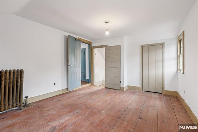 142 Island Road, Mahwah, NJ 07430