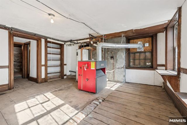 142 Island Road, Mahwah, NJ 07430