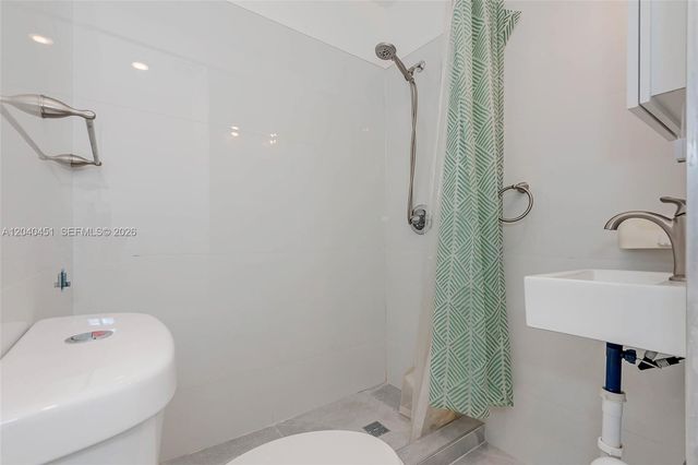 259 NE 111th St, Miami, FL 33161