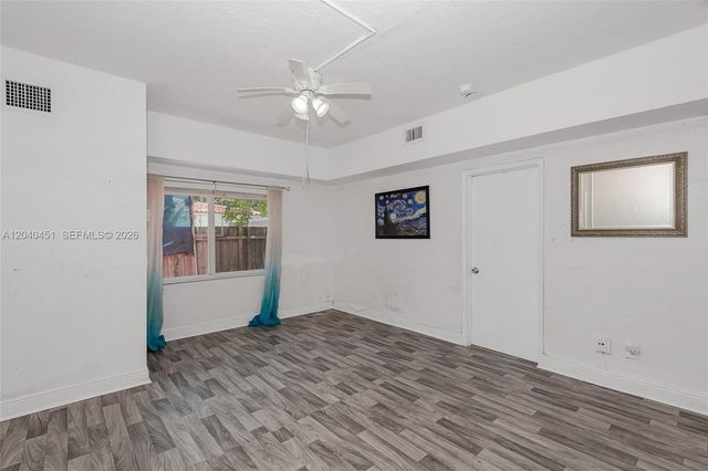 259 NE 111th St, Miami, FL 33161