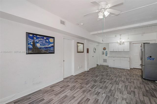 259 NE 111th St, Miami, FL 33161