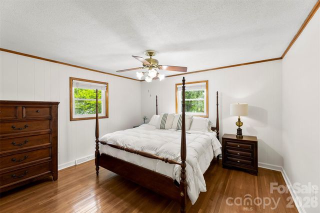 2200 Simmons Street, Gastonia, NC 28052