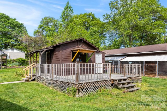 2200 Simmons Street, Gastonia, NC 28052