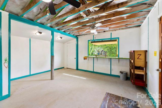 2200 Simmons Street, Gastonia, NC 28052