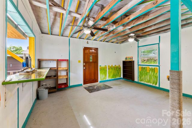 2200 Simmons Street, Gastonia, NC 28052