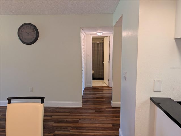 209 MARY DRIVE 7, Oldsmar, FL 34677