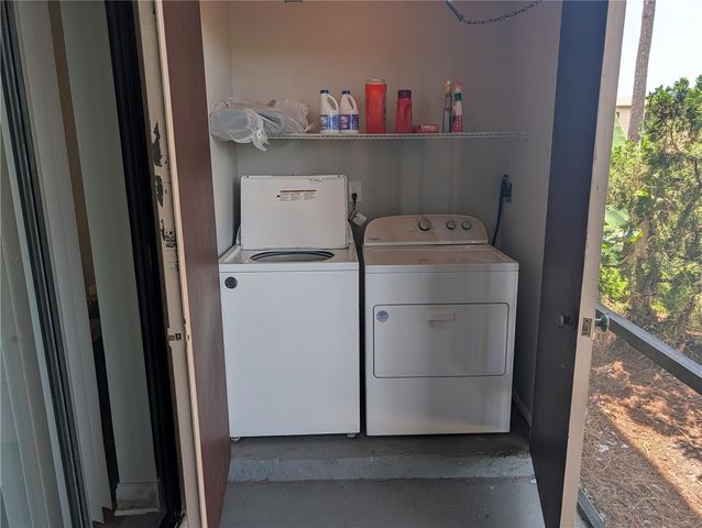 209 MARY DRIVE 7, Oldsmar, FL 34677