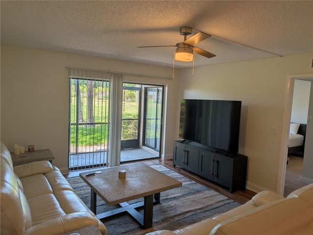 209 MARY DRIVE 7, Oldsmar, FL 34677