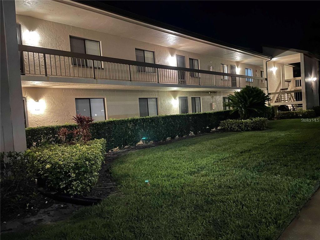 209 MARY DRIVE 7, Oldsmar, FL 34677