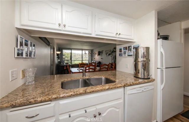5555 Canyon Crest 2G, Riverside, CA 92507