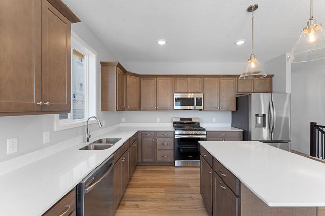 2173 Westpointe Drive, Hastings, MN 55033