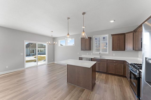 2173 Westpointe Drive, Hastings, MN 55033