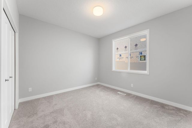2173 Westpointe Drive, Hastings, MN 55033