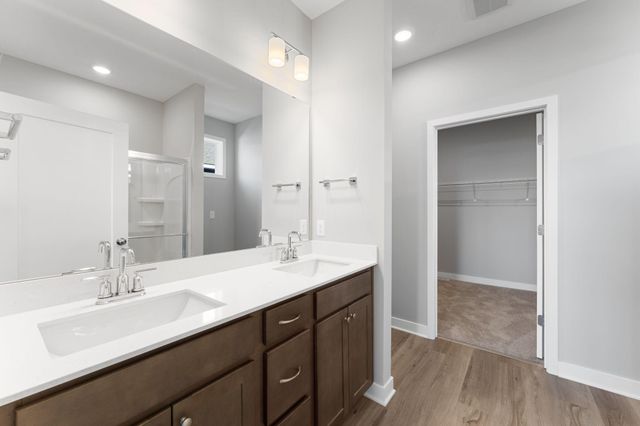 2173 Westpointe Drive, Hastings, MN 55033