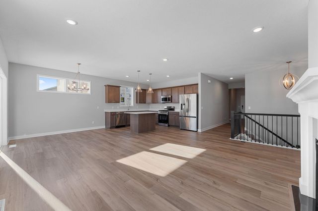 2173 Westpointe Drive, Hastings, MN 55033