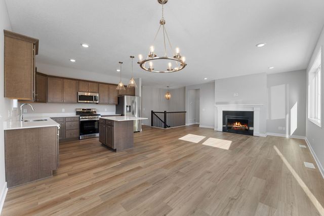 2173 Westpointe Drive, Hastings, MN 55033