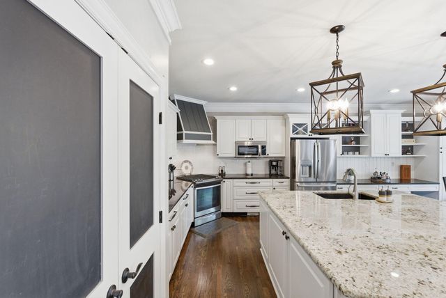 102 Cherry Hill Drive, Georgetown, KY 40324