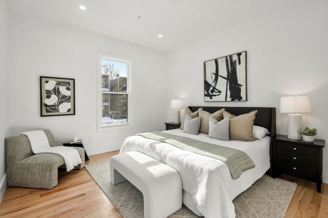 151 Townsend 2, Boston, MA 02121