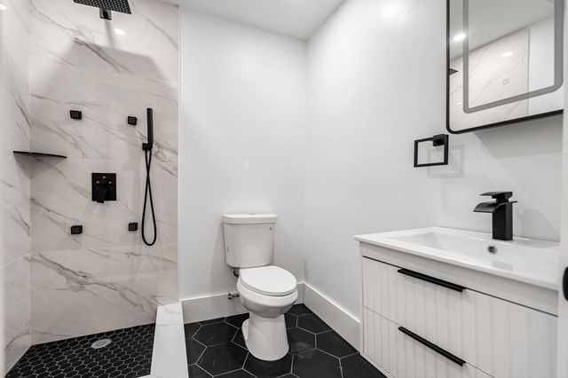 151 Townsend 2, Boston, MA 02121