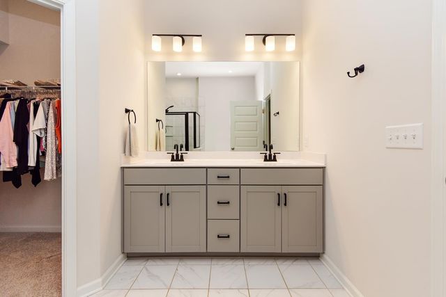 21 Cinnamon Ct, Mount Juliet, TN 37122