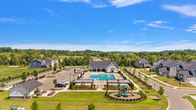 21 Cinnamon Ct, Mount Juliet, TN 37122