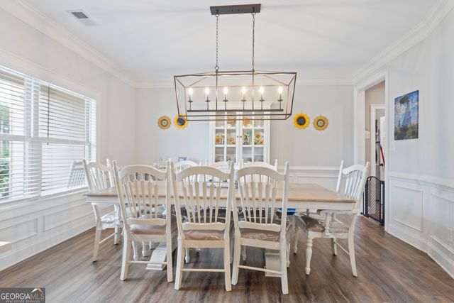 198 Austin Storey Circle, Newnan, GA 30263