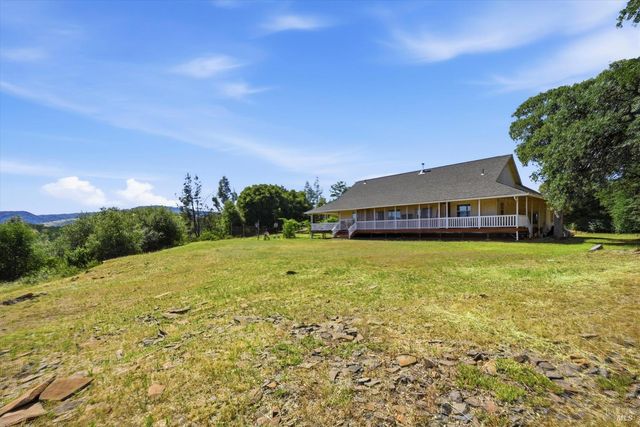 16965 Spruce Grove Rd, Hidden Valley Lake, CA 95467