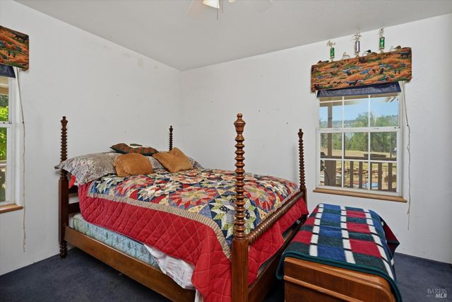 16965 Spruce Grove Rd, Hidden Valley Lake, CA 95467