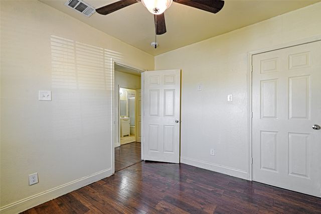 4245 Wilson Lane, Fort Worth, TX 76133
