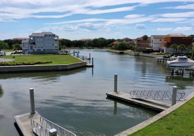318 HARBOR VILLAGE POINT N, Palm Coast, FL 32137