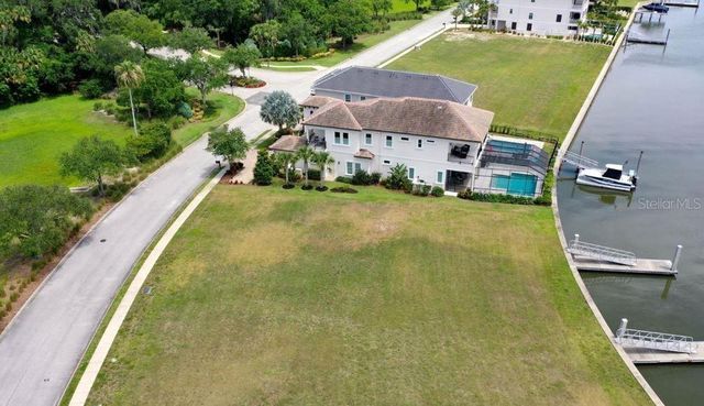 318 HARBOR VILLAGE POINT N, Palm Coast, FL 32137