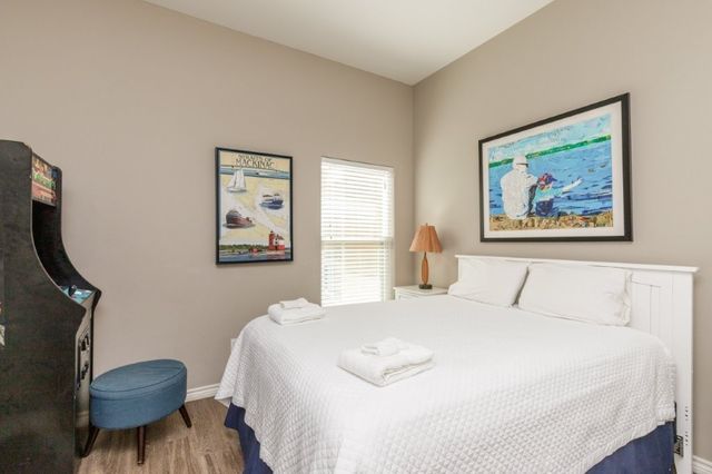 14914 Island Village Dr, Corpus Christi, TX 78418