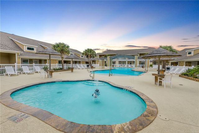 14914 Island Village Dr, Corpus Christi, TX 78418