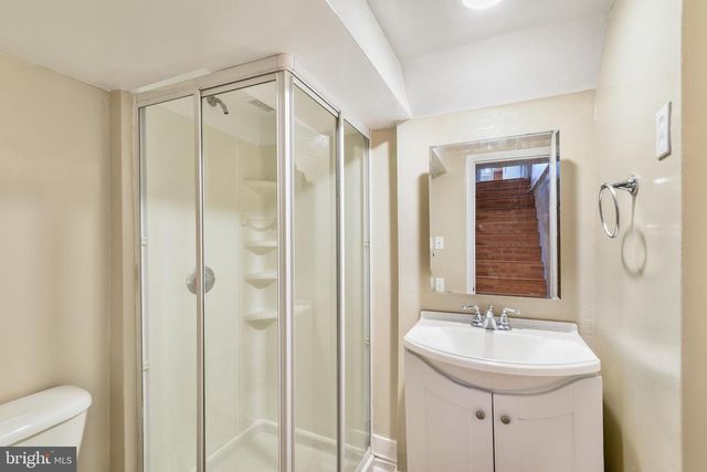 8423 WATER OAK, Parkville, MD 21234