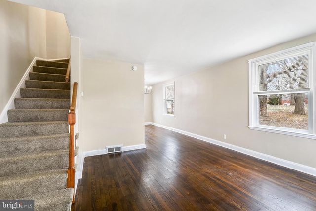 8423 WATER OAK, Parkville, MD 21234