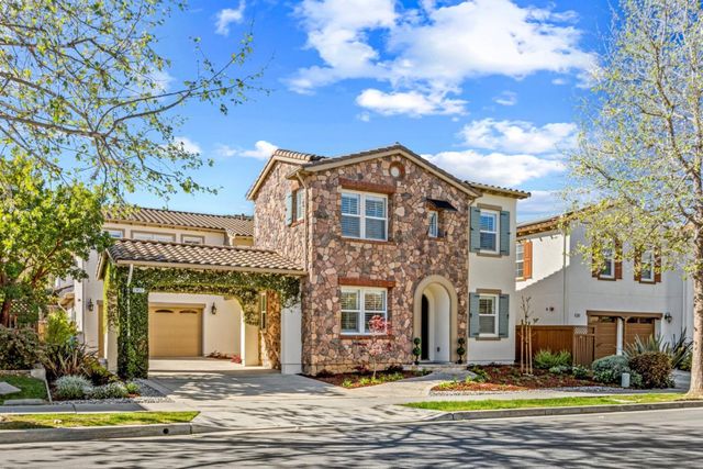 2852 Taymouth Way, Gilroy, CA 95020