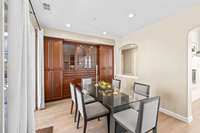 2852 Taymouth Way, Gilroy, CA 95020